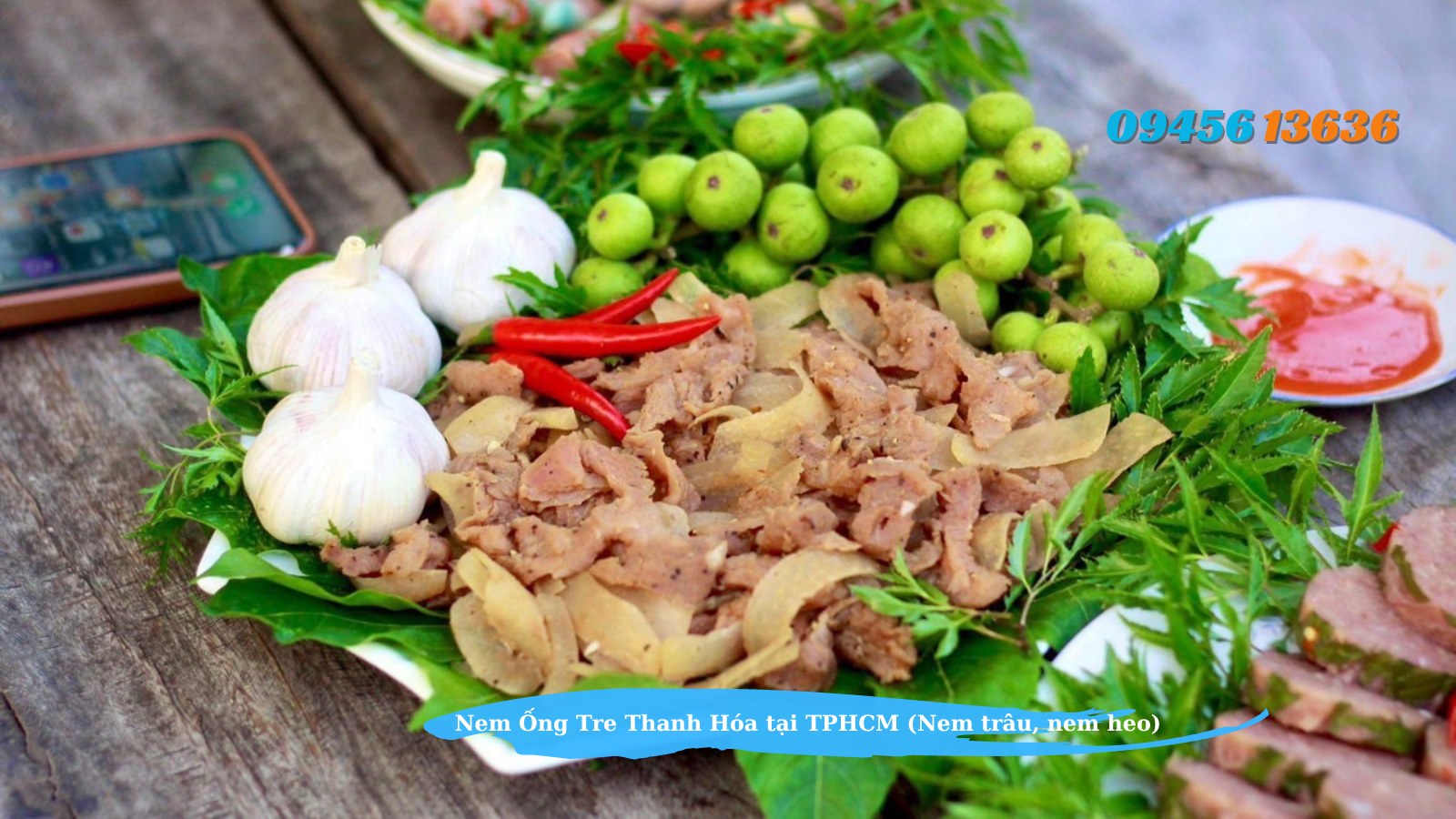 Nem ống tre Thanh Hóa tại TPHCM. Nem ống tre Xứ Thanh được chính gốc làm tại Như Thanh - Thanh Hóa. Nem được làm từ thịt lợn mán, hoặc thịt trâu. Được ủ bên trong ống tre, ống luồng - vừa thơm ngon, vừa hợp vệ sinh và tạo nên một nét văn hóa của Nem Chua Thanh Hóa !